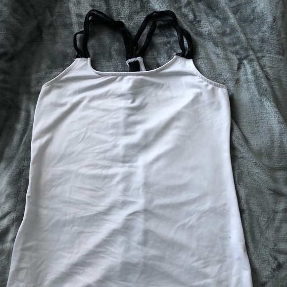 Fabletics active tank top - Picture 2 of 3